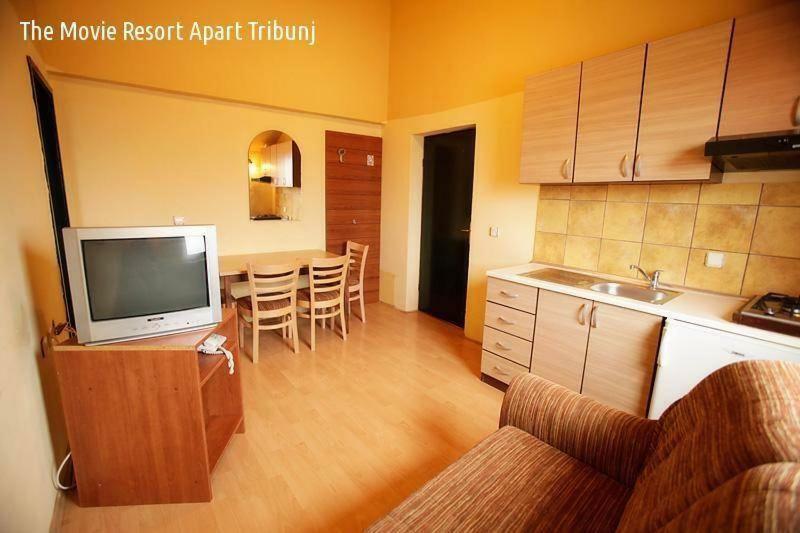 The Movie Resort Aparthotel Tribunj  Bagian luar foto