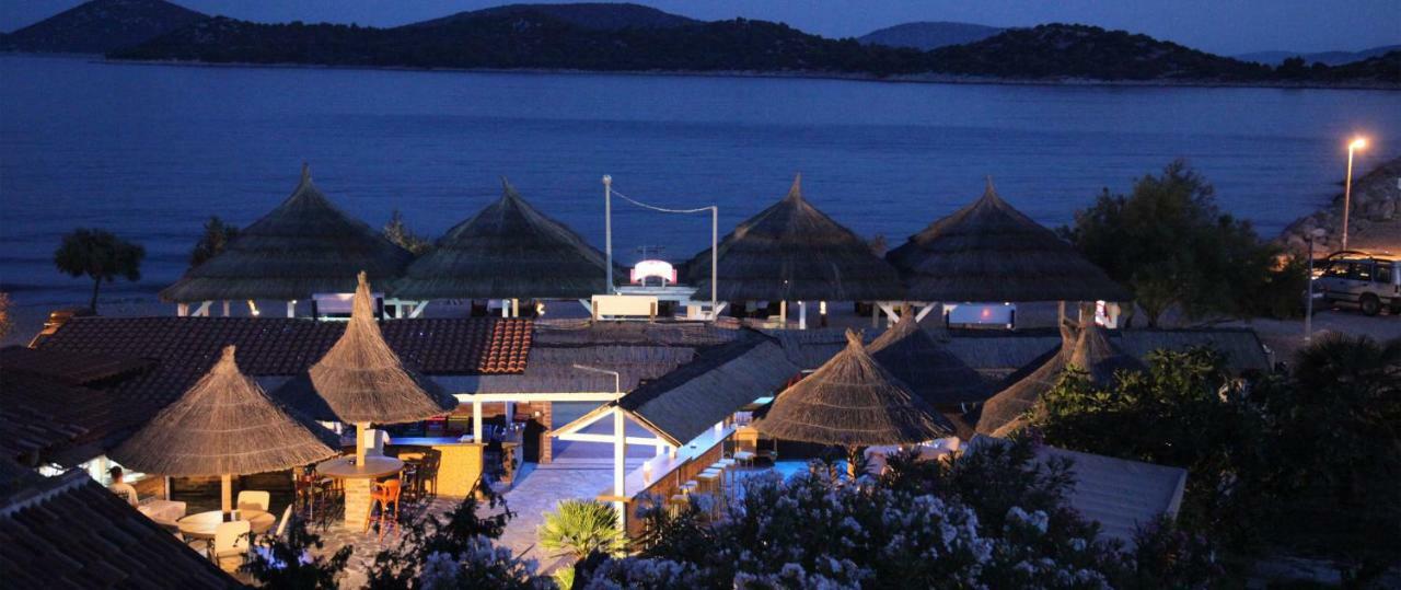 The Movie Resort Aparthotel Tribunj  Bagian luar foto